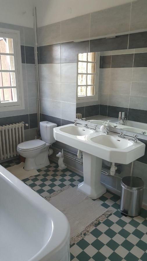 Double Room Private Bathroom