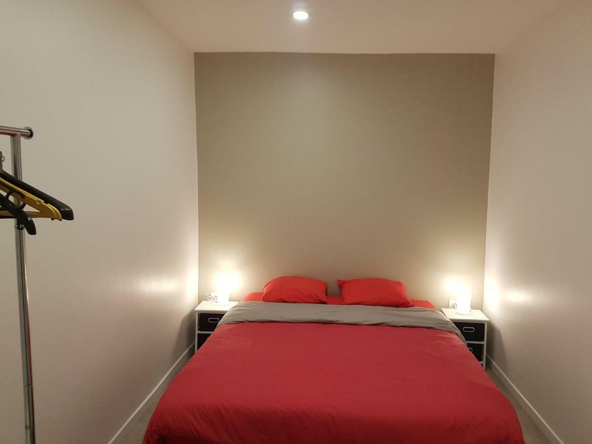 Apartamento com 1 Quarto