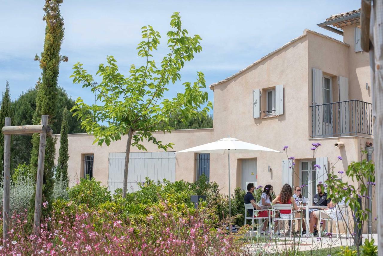 Appartamento su 2 Livelli con 2 Camere da Letto e Giardino