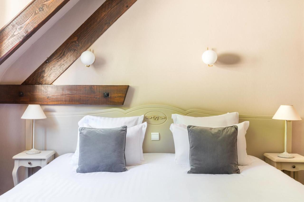Superior Queen Room River View
