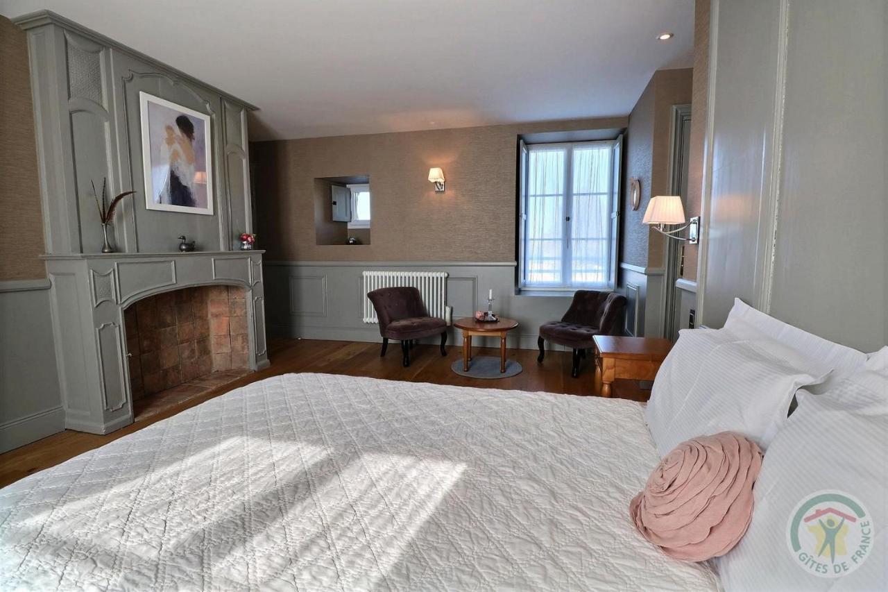 Deluxe Double Room Bath