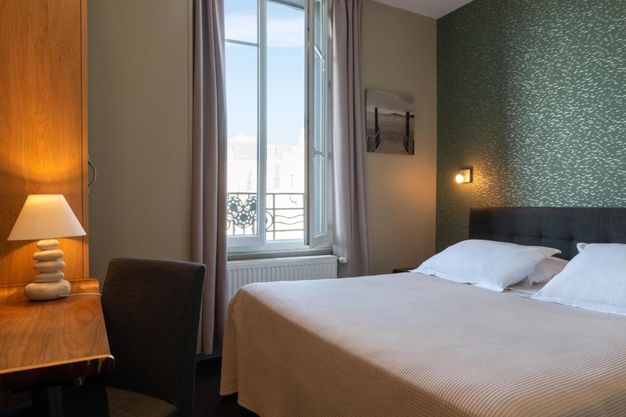 Standard Double Room Sea Side