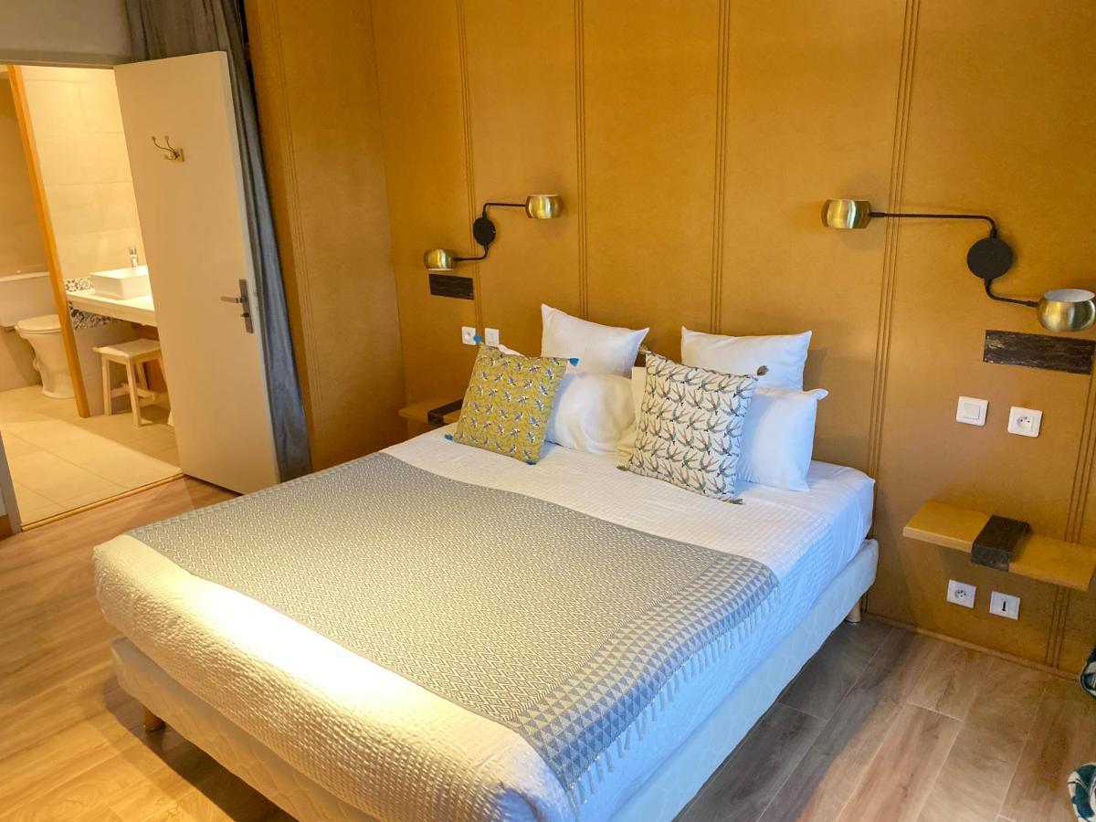 Double Room Beachside