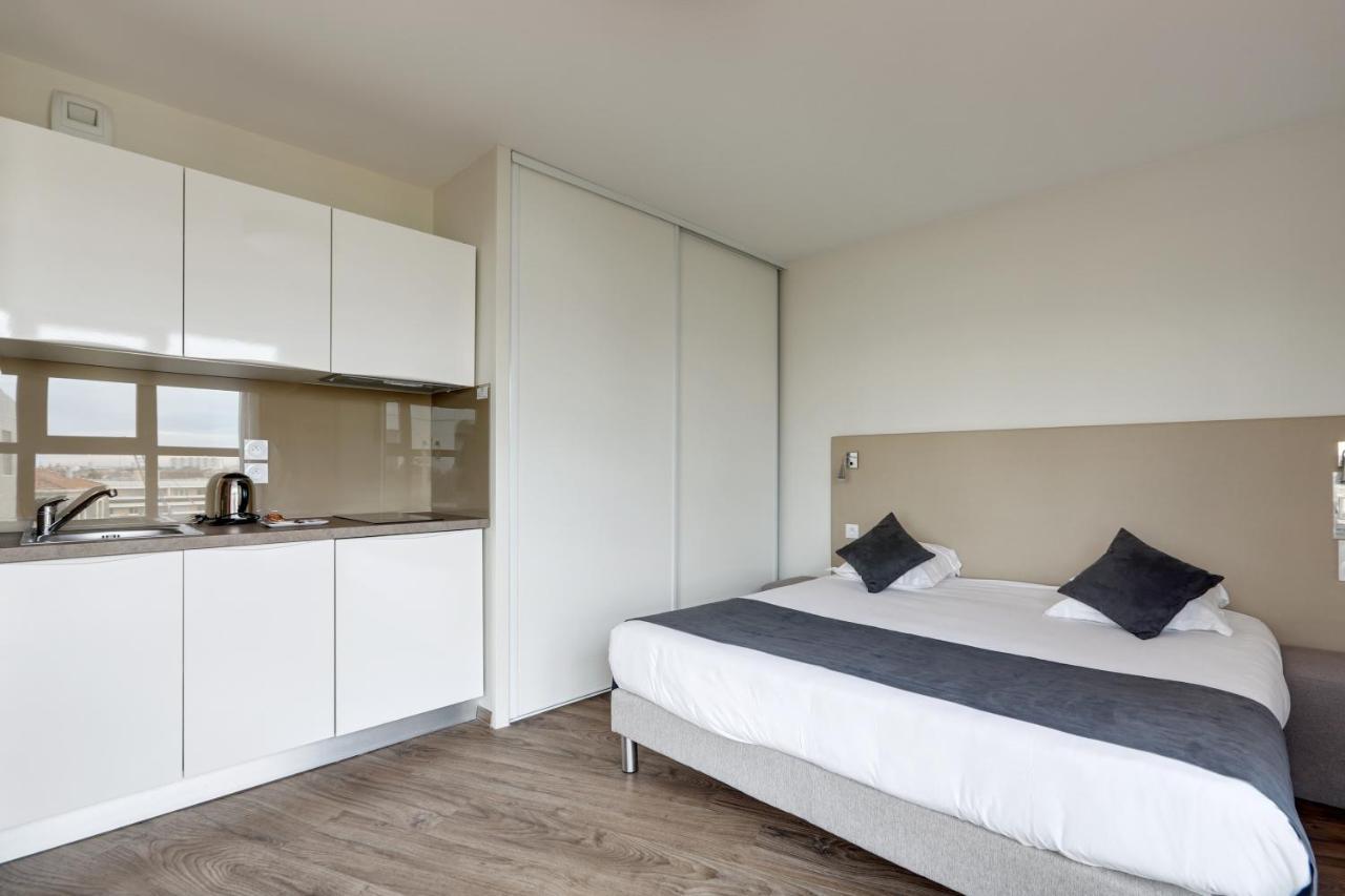 Superior Studio Double Bed