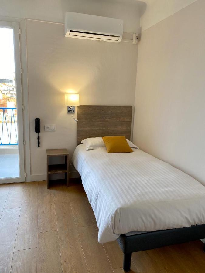 Budget Single Room,980567413:JPEG