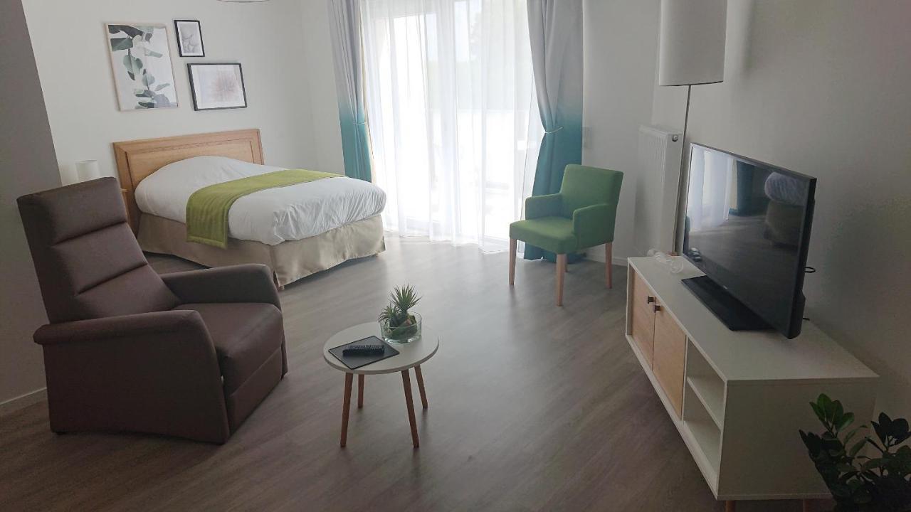 Studio Residence