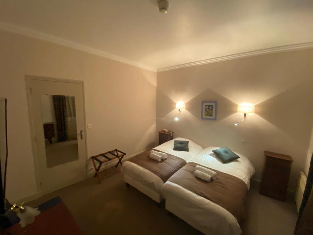 Twin Room,996153784:JPEG