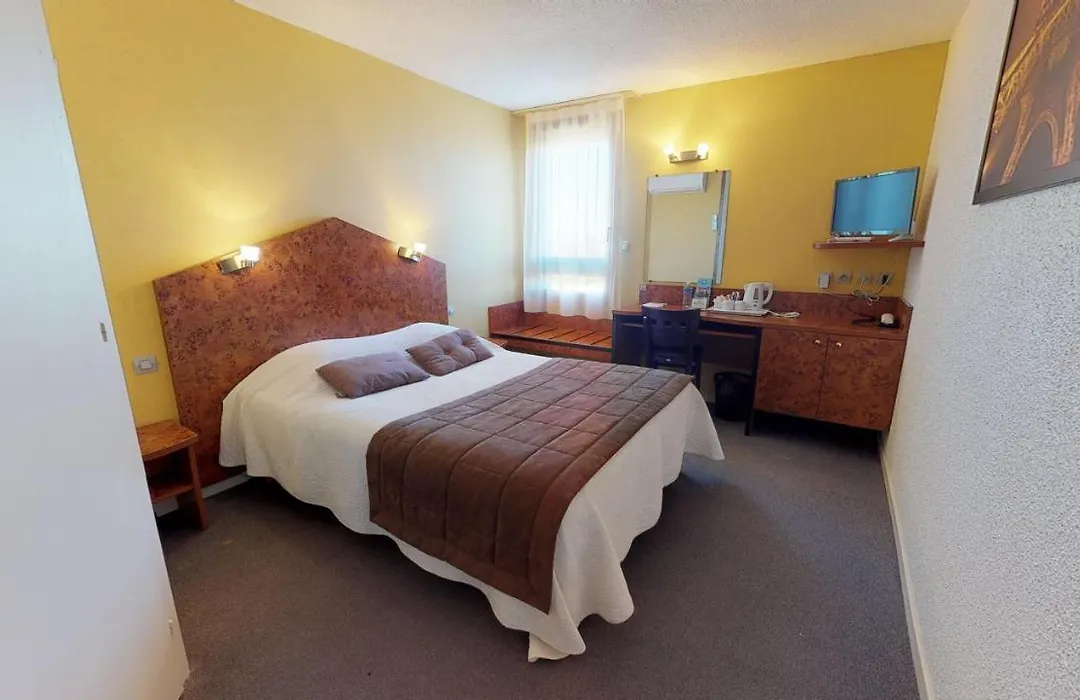 Metrhotel Basso Cambo-1