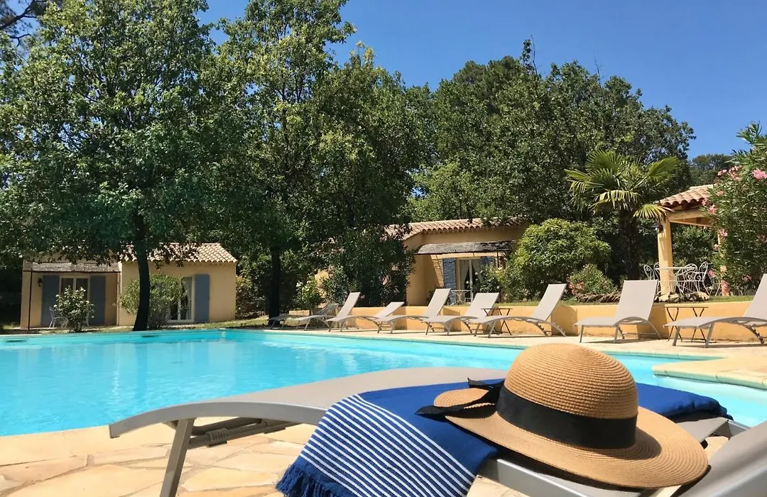 Le Clos Des Cigales-1