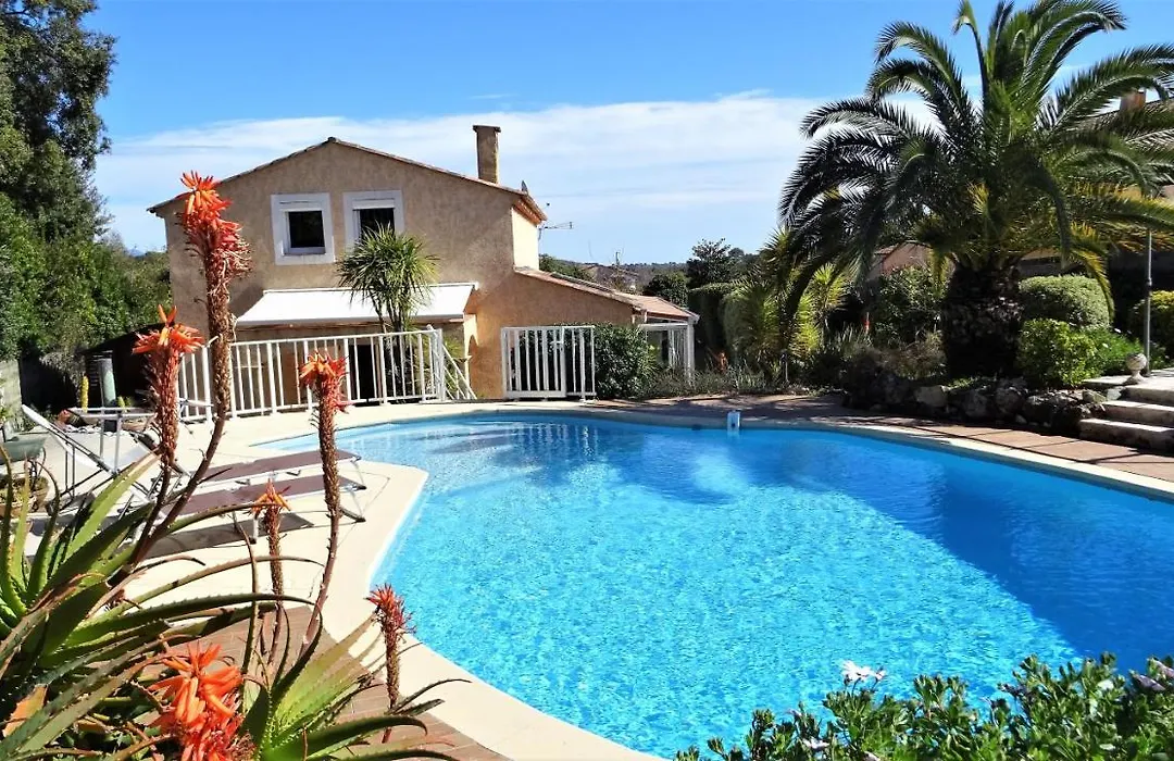 Calme Et Nature Sur La Cote Azur, Classe 4 Etoiles-1