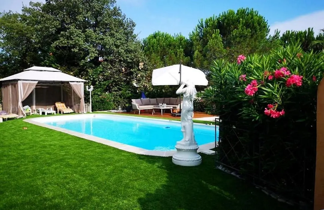 Villa De 3 Chambres Avec Piscine Privee Jardin Clos Et Wifi A Frejus A 2 Km De La Plage-1