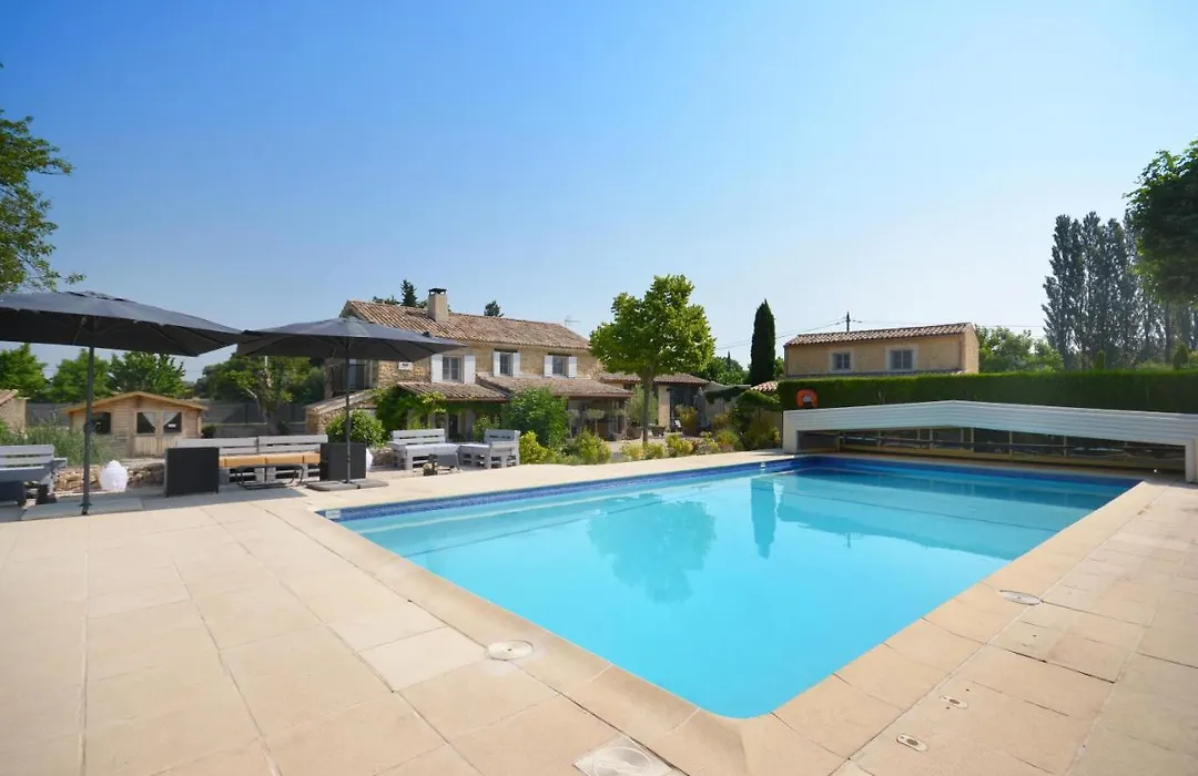 B&B Le Mas Julien piscine chauffée adult only-1