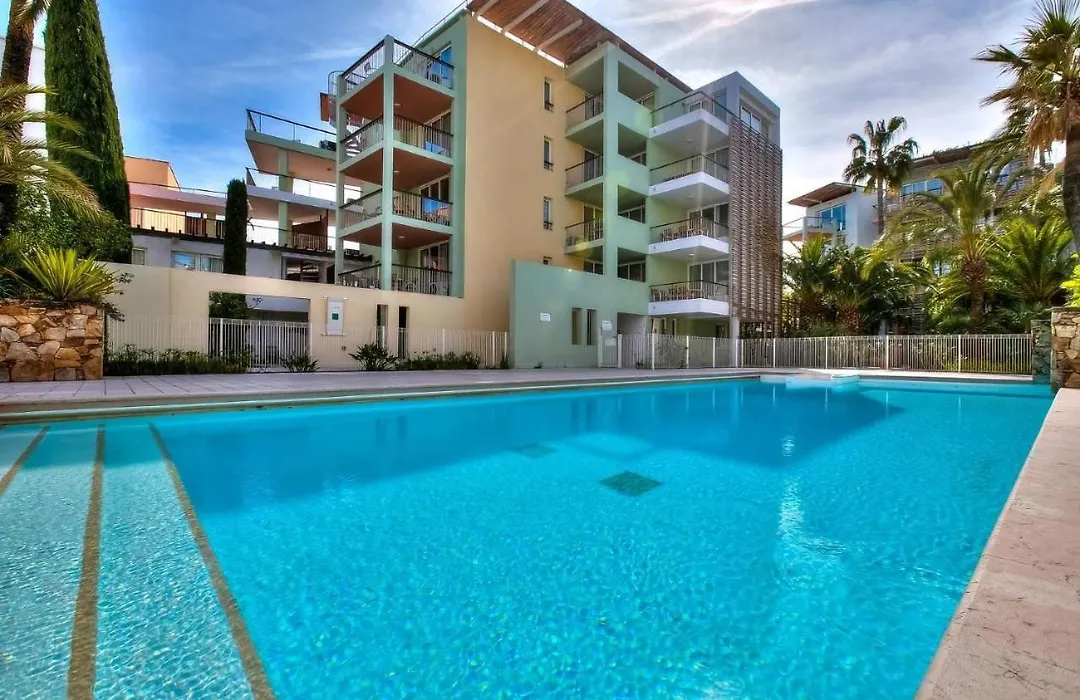 Appartement Port Prestige - terrasse - piscine - parking-1
