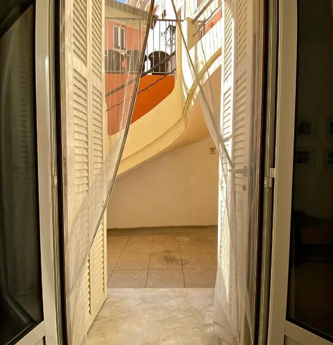 Central And Convenient Studio In Monaco-1