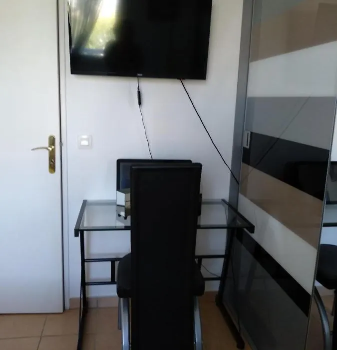 Petite Chambre Magnifique 1 Personne-1