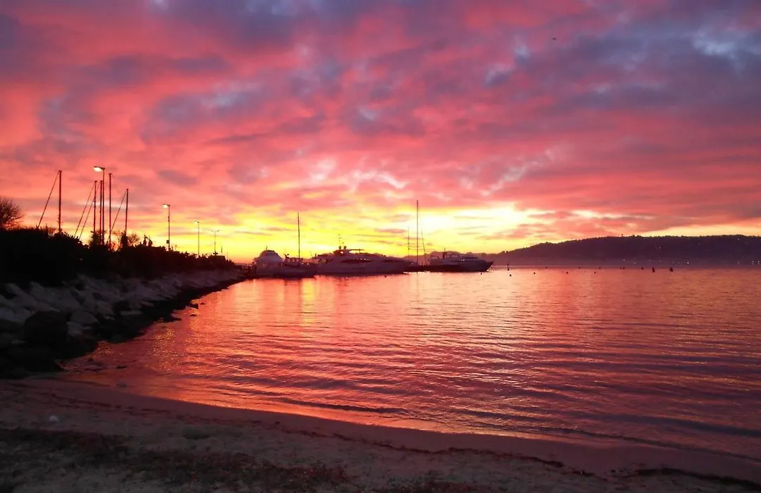 Vvf Residence Antibes Juan-Les-Pins-1