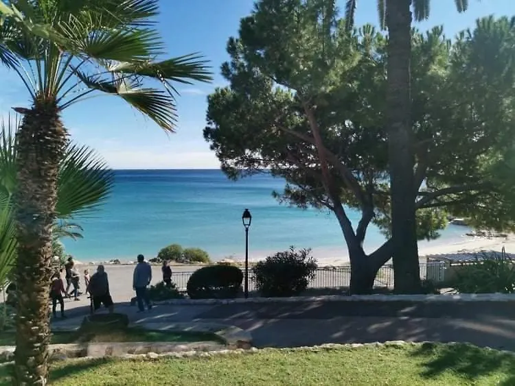 Studette "La Fourmi" Proche Centre Et Plage-1