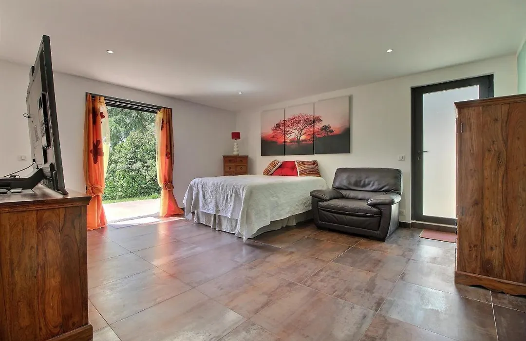 Chambre Zen Dans Villa Pour 2 Personnes, En Pleine Nature-1