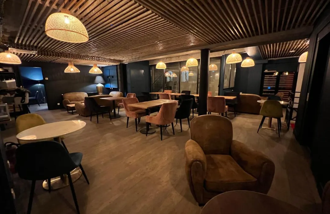 Paris Saint Cloud Hotel-1