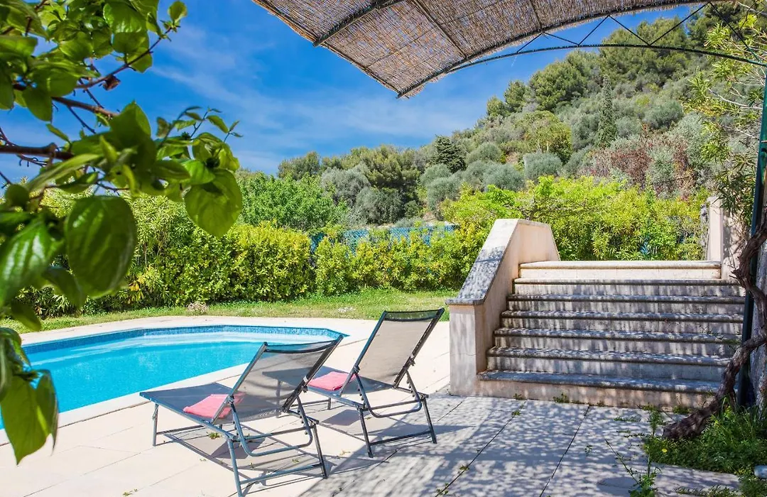 Vinaigrier Hills Vi3086 By Riviera Holiday Homes-1