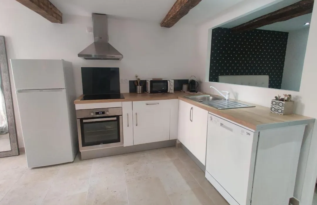 Logement Neuf Centre Du Village Aux Pieds Du Chateau-1