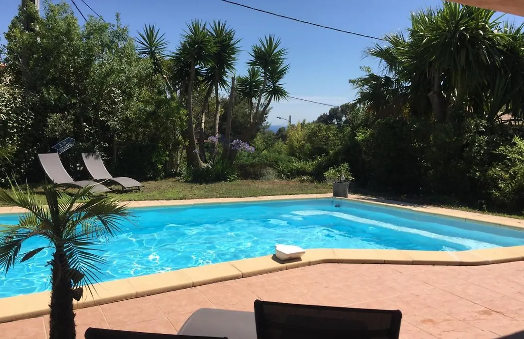Villa 150M2 Piscine Apercu Mer Climatisee-1