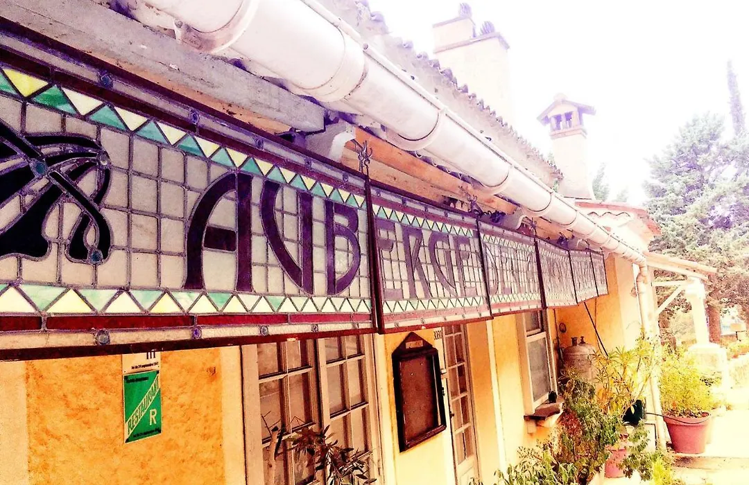 Auberge de la Croix du Pape-1