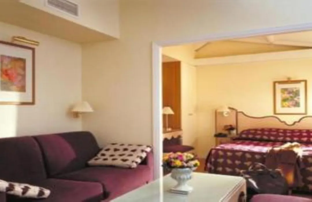 Hotel Suites Unic Renoir Saint-Germain-1