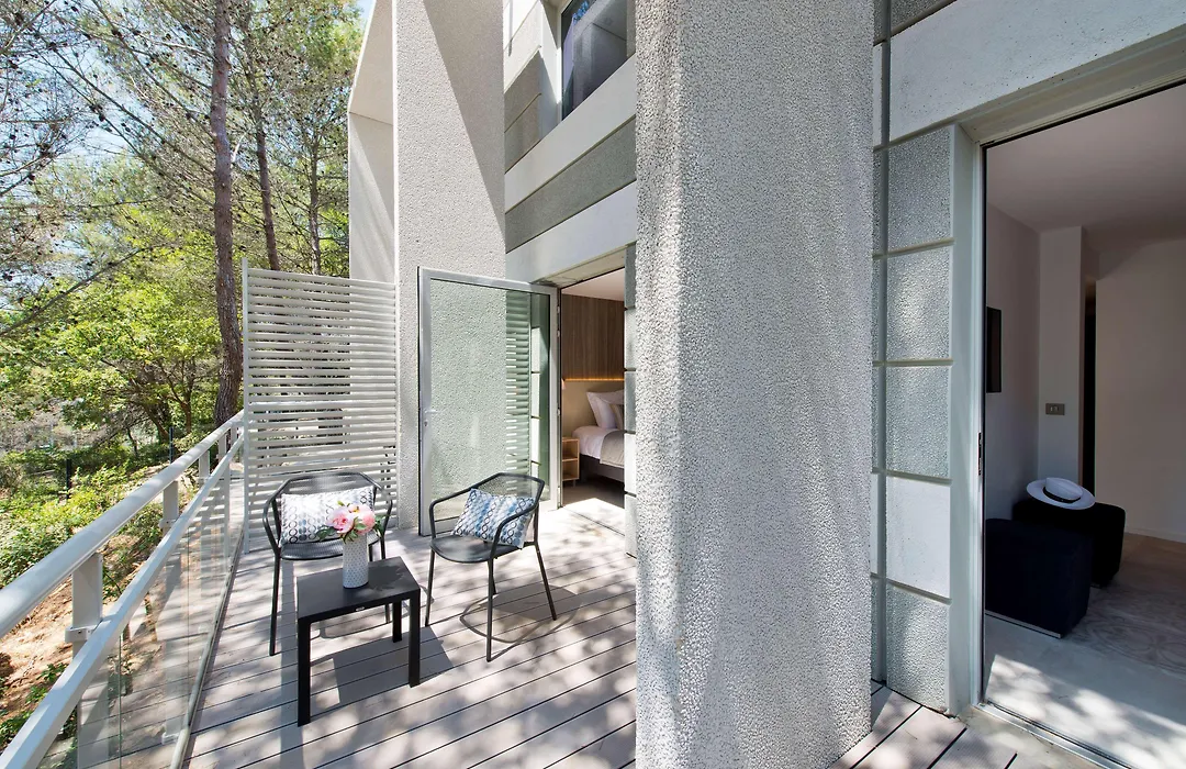 Golden Tulip Sophia Antipolis - Hotel & Spa-1