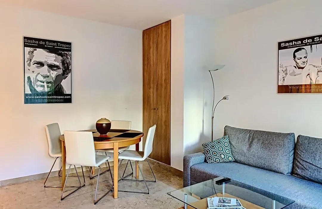 Henri Camille Real Estate - Golden - One Bedroom Apt Swimming Pool-1