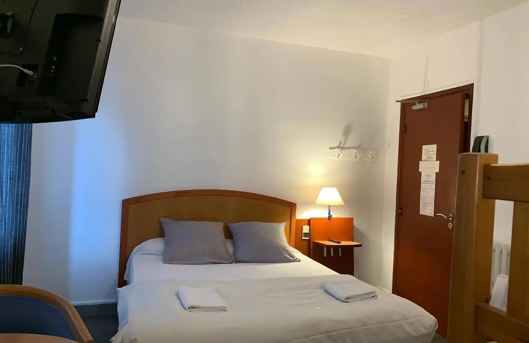 hôtel mondial-1