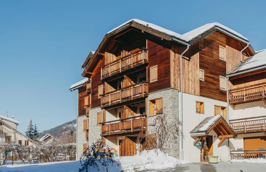 Résidence Le Chalet de L'Eterlou by Popinns-1