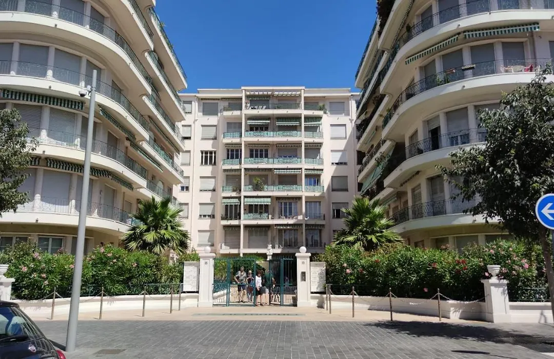 Centre Nice Victor Hugo-1