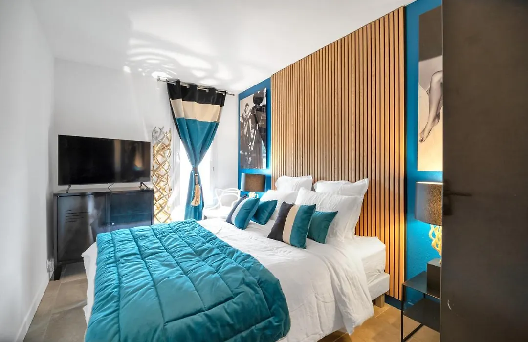 Luxury Apartment 200 Meters From Place Des Lices-1
