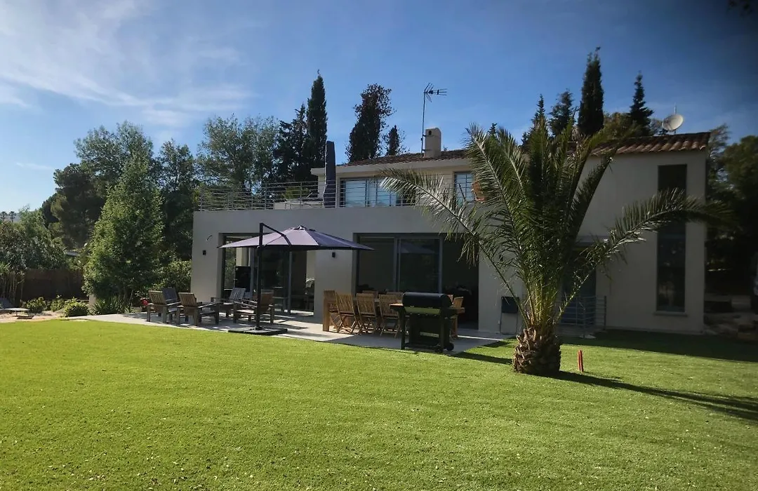 Villa de standing dans le Golfe de Saint-Tropez-1