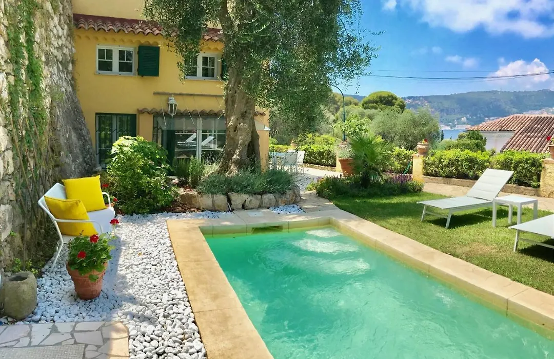 Charming Property With Private Pool-1