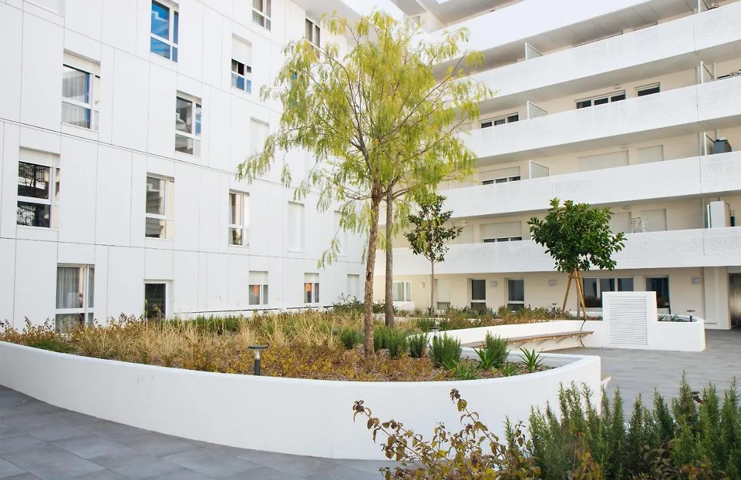 Twenty Business Flats Nice Angely-1