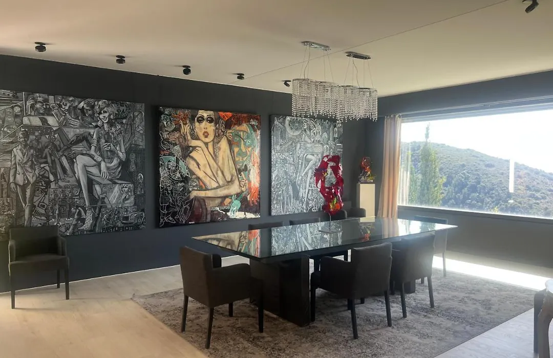 Luxurious Studio Suite Near Monaco With Sea View-1