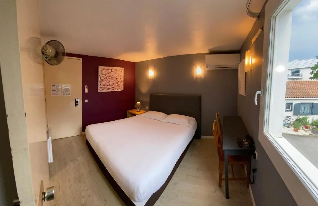 Contact Hotel LE SUD Montpellier Aéroport Parc Expo Arena-1