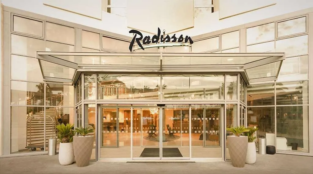 Radisson Hotel Nice Airport-1