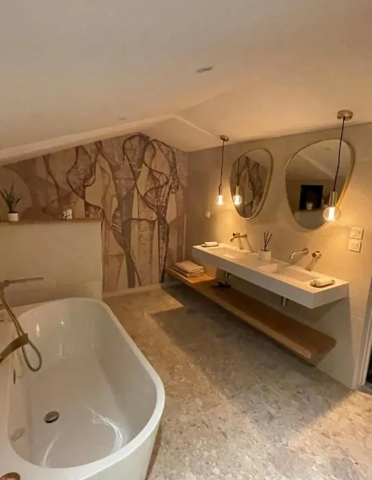 Chambre D'Hotes Chez L'Habitant - Villa Pierredon-1