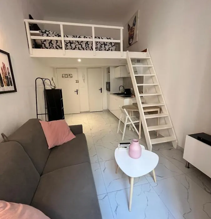 Studio De Luxe - Centre Ville-1