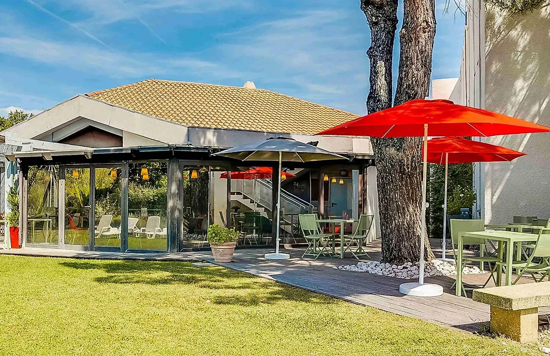 Ibis Salon De Provence-1