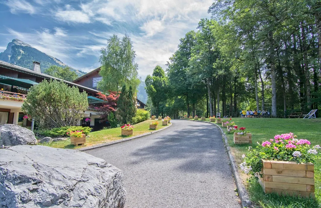 Aec Village Vacances - Les Becchi-1