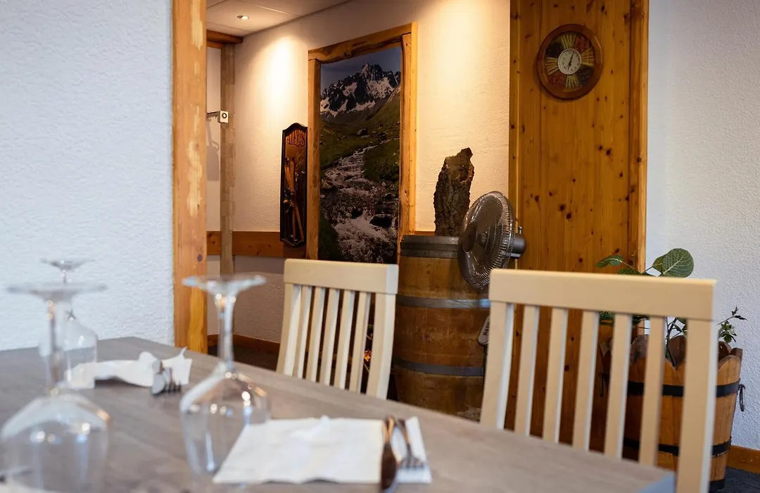 VVF L'alpazur à Serre Chevalier-1