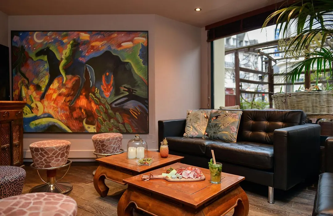 Logis Hotels Le Saint Georges-1