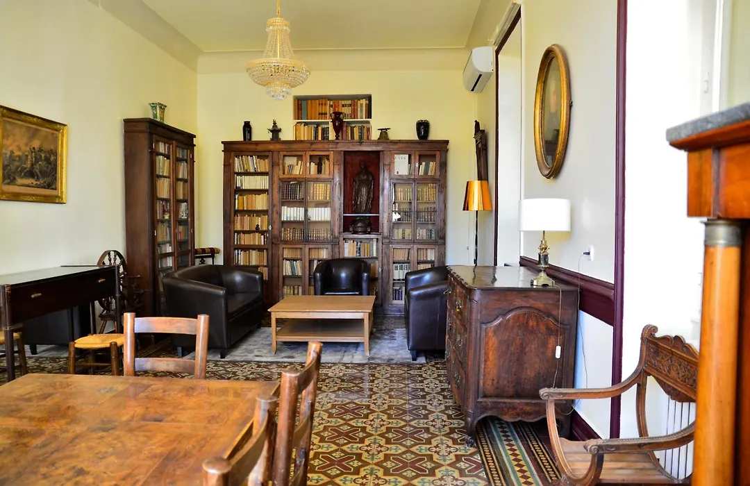 Logis Hôtel - Restaurant Résidence Les Cèdres-1