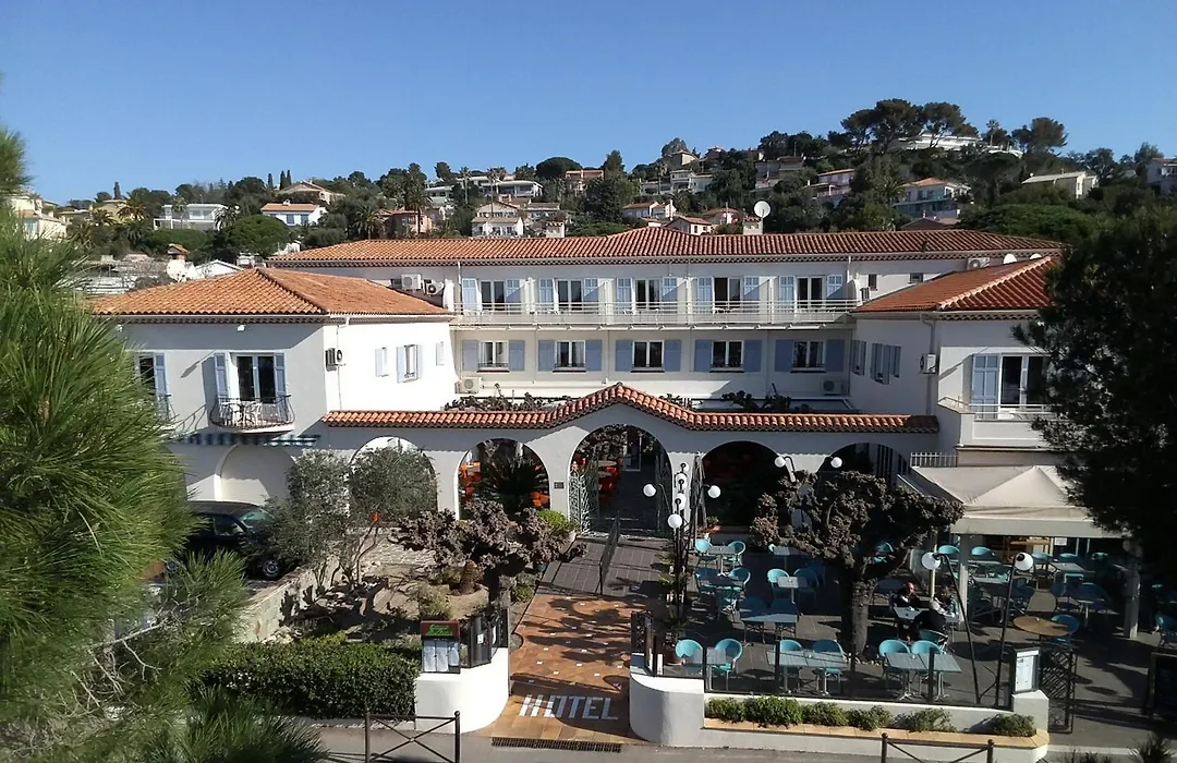 Logis Hôtel le Provencal Rest les Mûriers-1