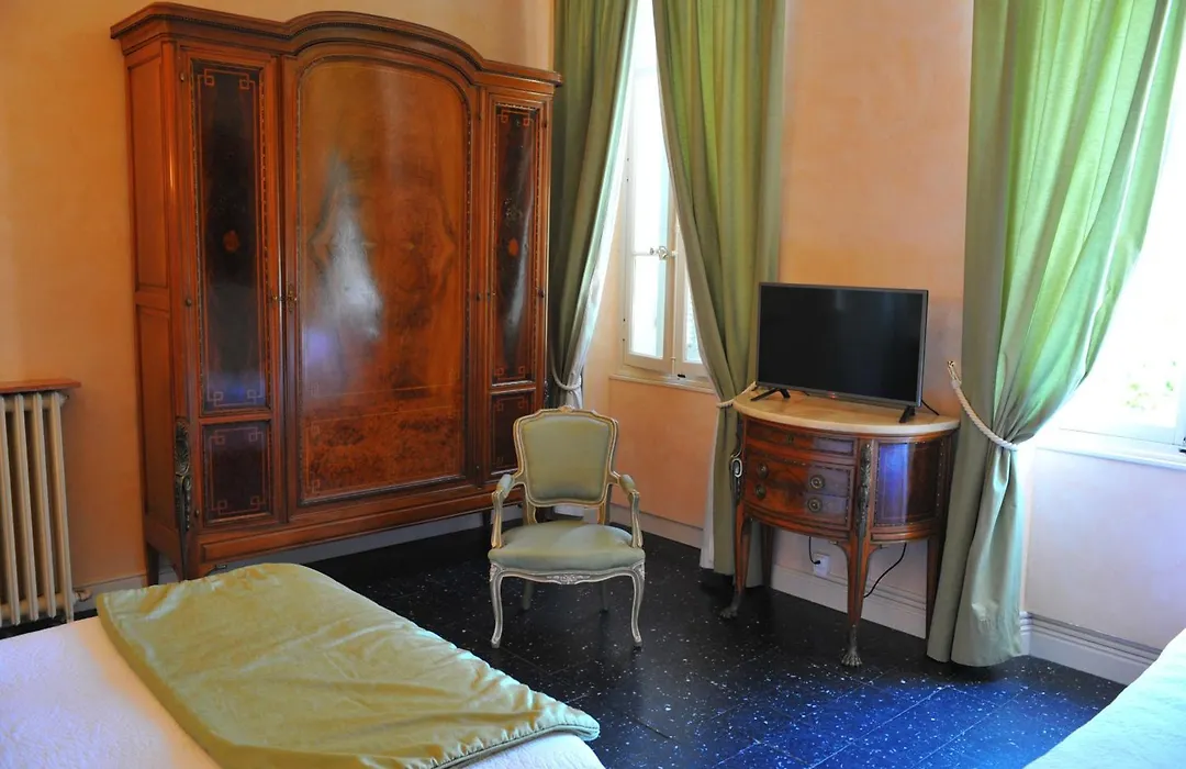 Villa Valflor Chambres D'Hotes Et Appartements-1
