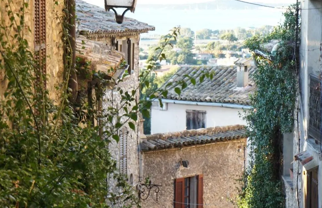 Chambres d'hôtes Les Terrasses du Soleil-1